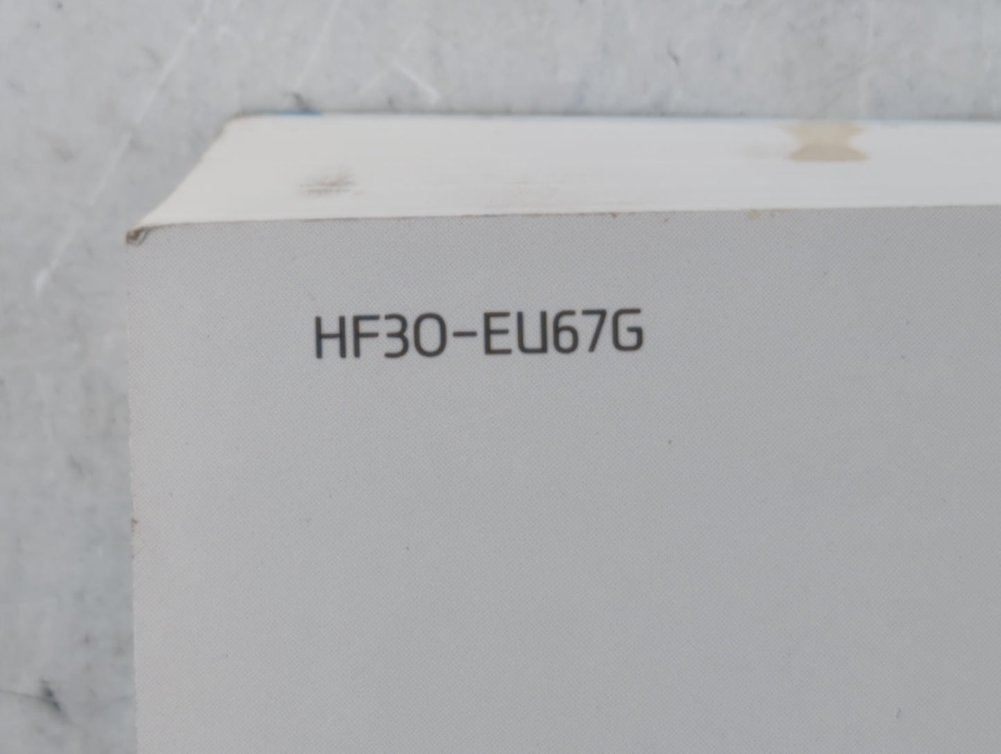 2017 Hyundai Elantra Owners Manual Book Guide P/N:HF30-EU67G OEM Used Auto Parts - Oemusedautoparts1.com