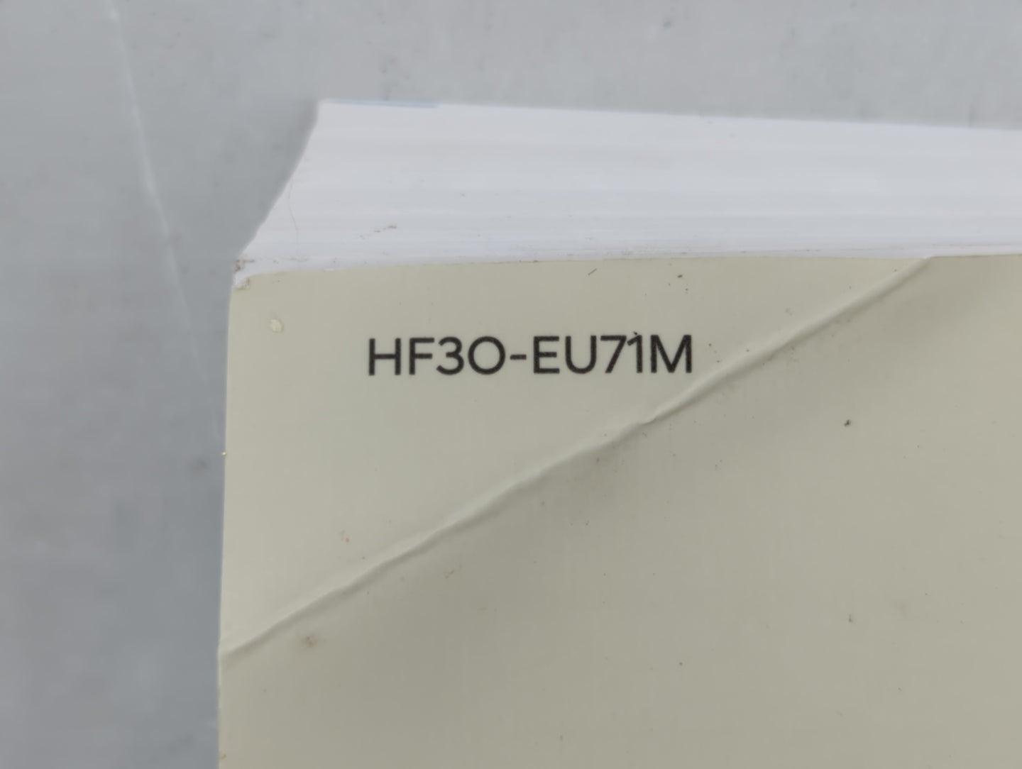 2017 Hyundai Elantra Owners Manual Book Guide P/N:HF3O-EU71M OEM Used Auto Parts - Oemusedautoparts1.com