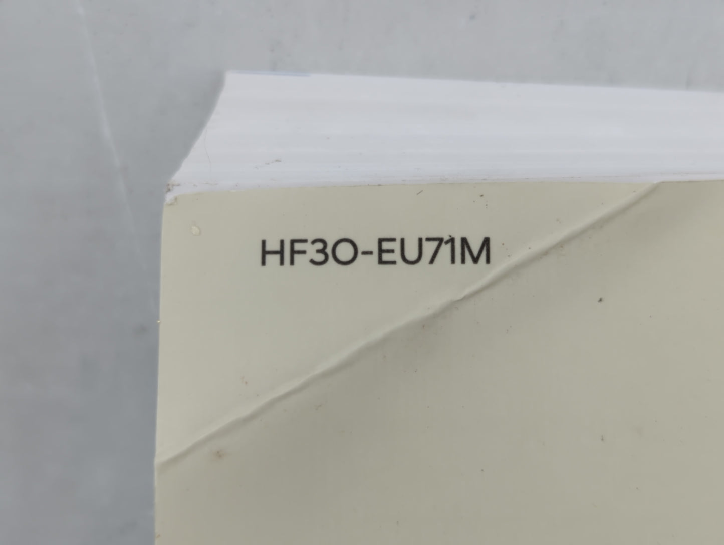 2017 Hyundai Elantra Owners Manual Book Guide P/N:HF3O-EU71M OEM Used Auto Parts - Oemusedautoparts1.com