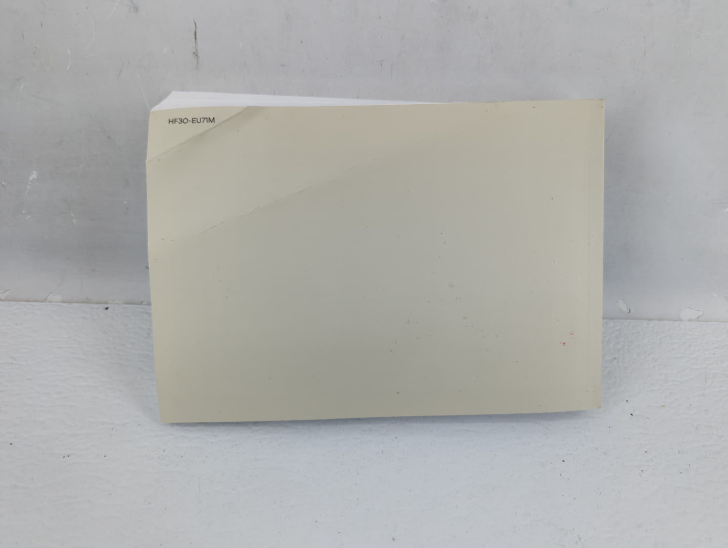 2017 Hyundai Elantra Owners Manual Book Guide P/N:HF3O-EU71M OEM Used Auto Parts - Oemusedautoparts1.com