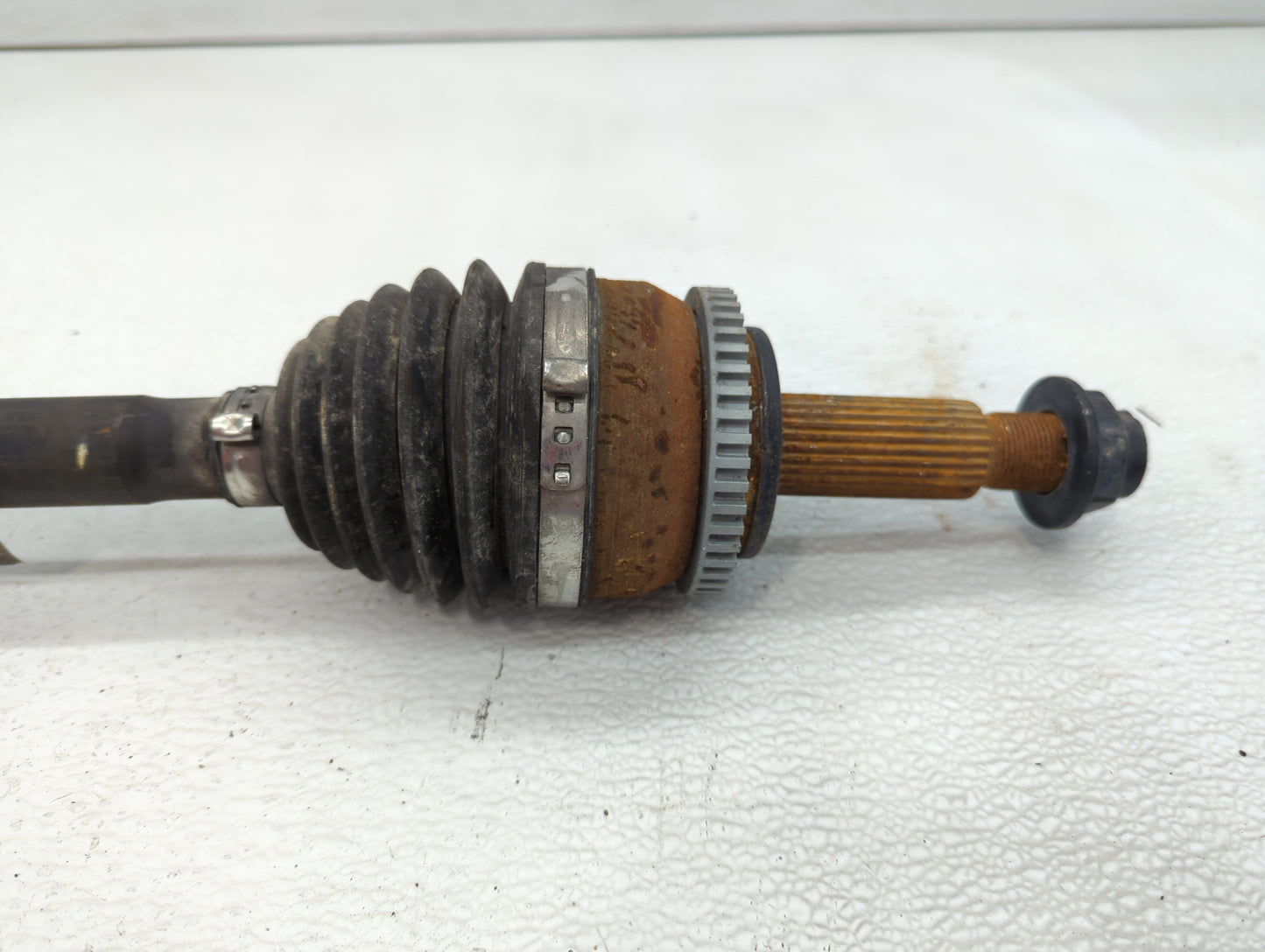 2011-2016 Hyundai Elantra Axle Shaft Front Passenger Cv C/v - Oemusedautoparts1.com