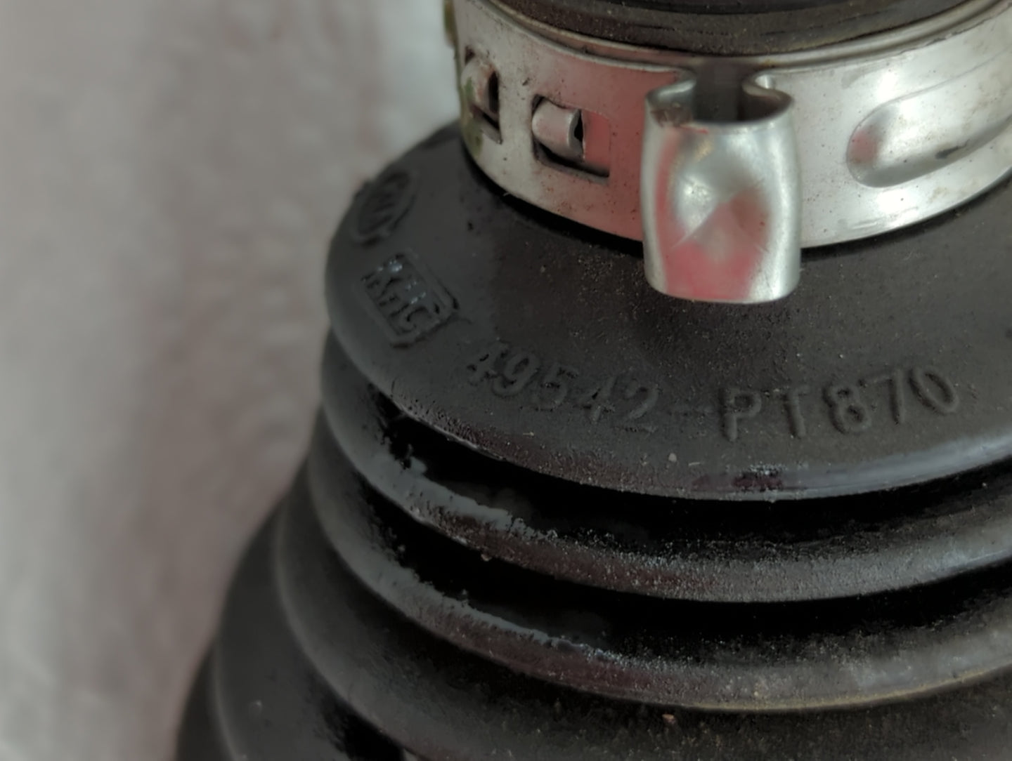 2017-2020 Hyundai Elantra Axle Shaft Front Driver Cv C/v - Oemusedautoparts1.com