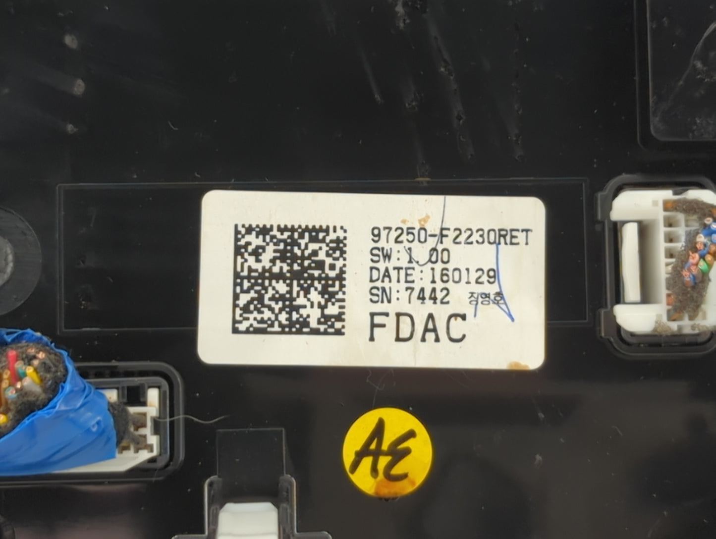 2017-2018 Hyundai Elantra Climate Control Module Temperature AC/Heater Replacement P/N:97250-F2230 Fits Fits 2017 2018 OEM U