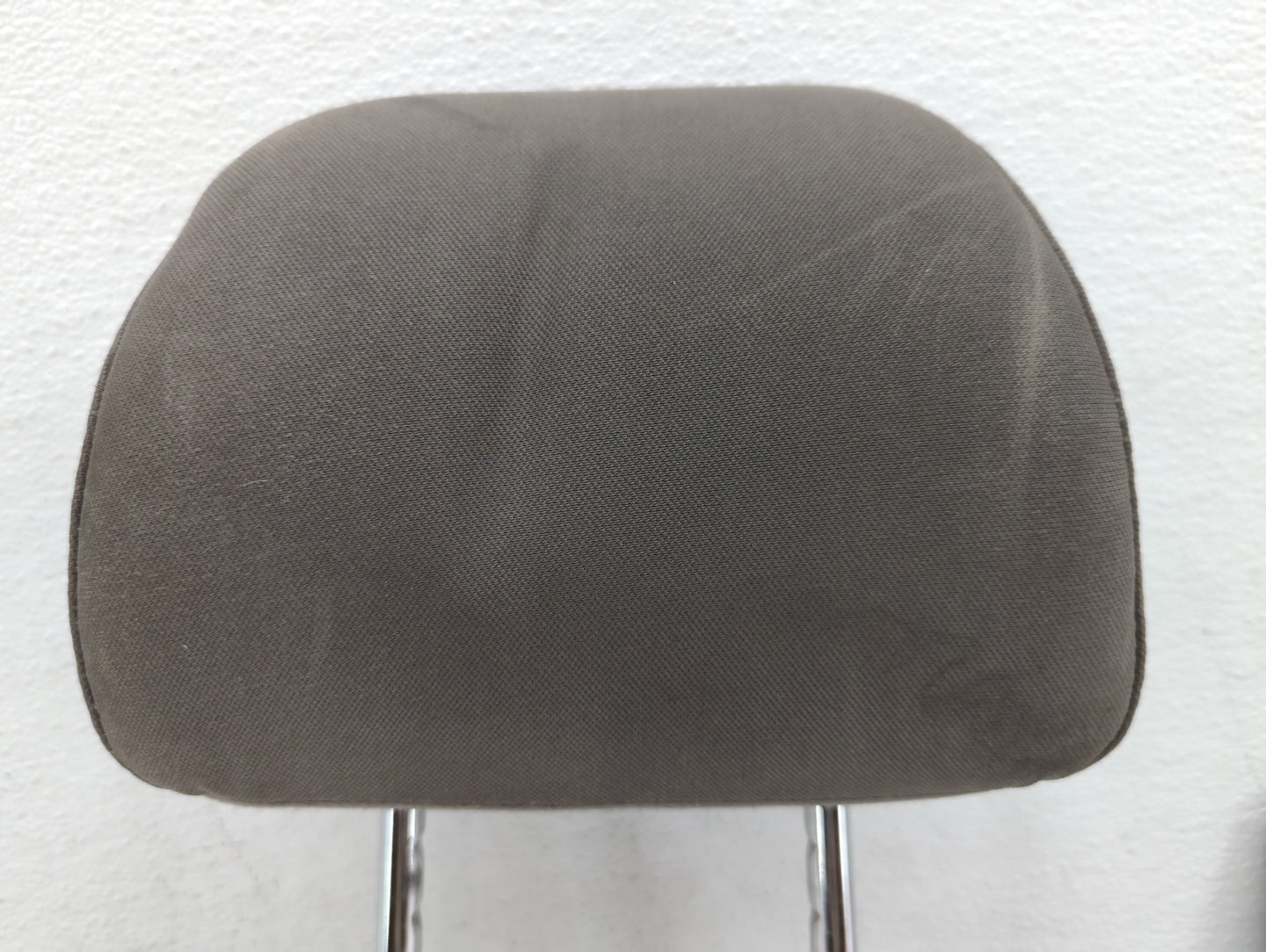 2017-2018 Hyundai Elantra Headrest Head Rest Front Driver Passenger Seat - Oemusedautoparts1.com