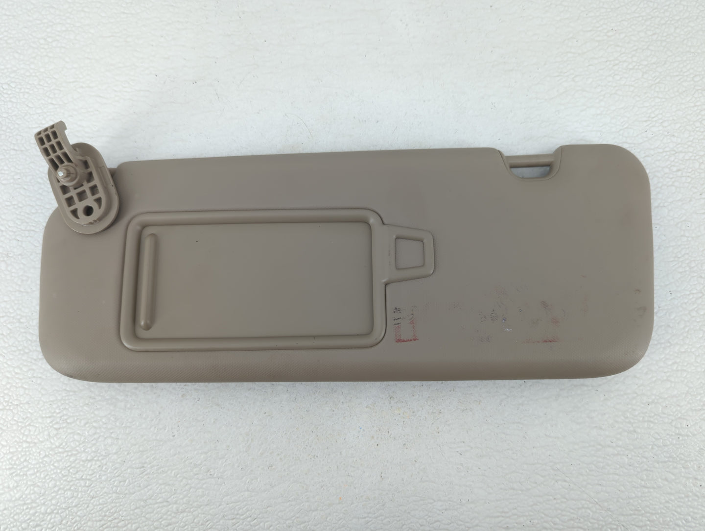 2017-2020 Hyundai Elantra Sun Visor Shade Replacement Passenger Right Mirror Fits Fits 2017 2018 2019 2020 OEM Used Auto Par