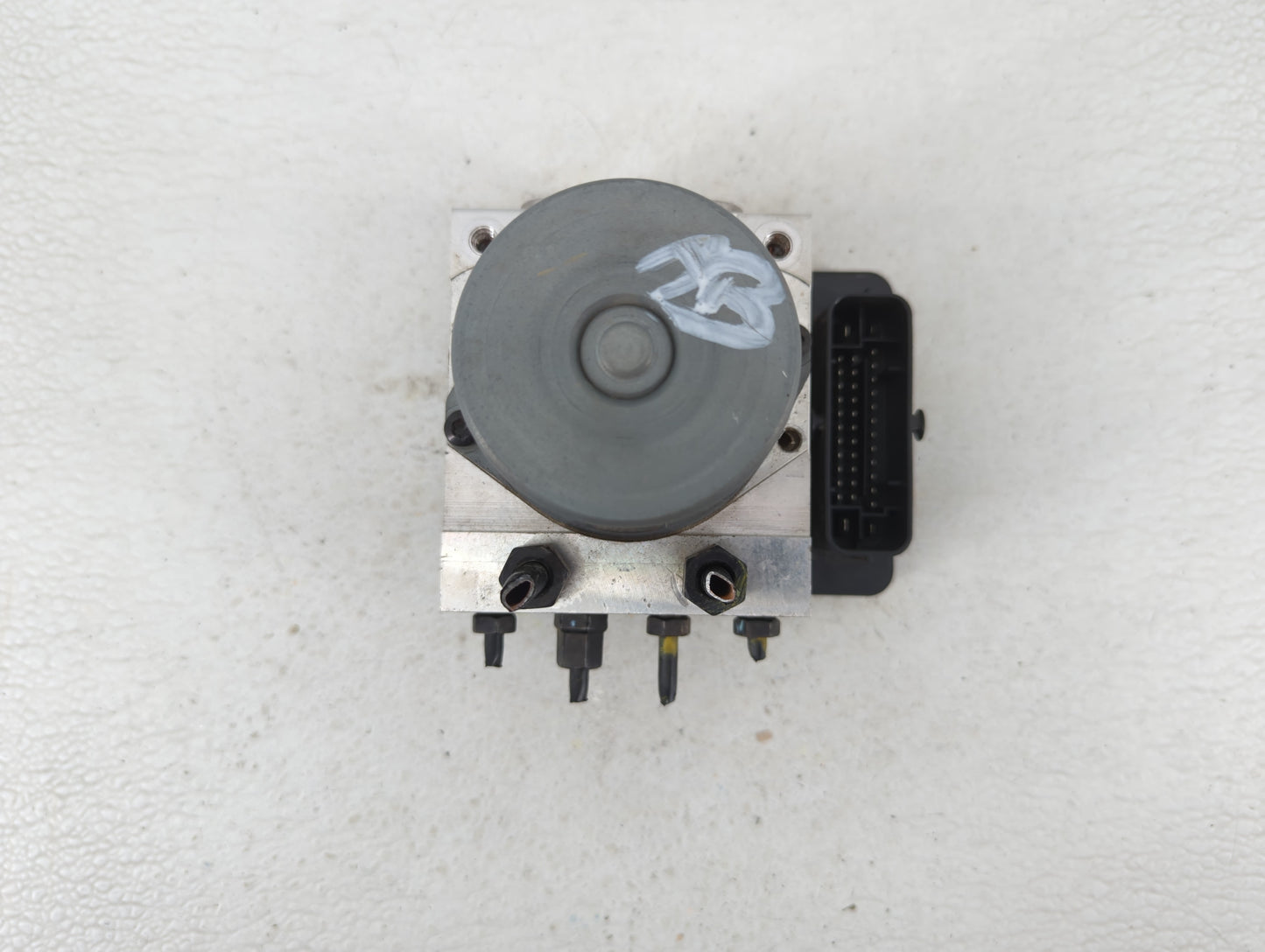 2017-2019 Hyundai Elantra ABS Pump Control Module Replacement P/N:58920-F2500 Fits Fits 2017 2018 2019 OEM Used Auto Parts -