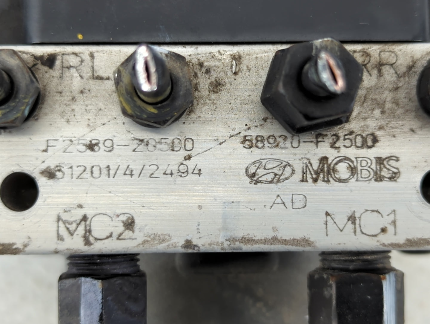 2017-2019 Hyundai Elantra ABS Pump Control Module Replacement P/N:58920-F2500 Fits Fits 2017 2018 2019 OEM Used Auto Parts -