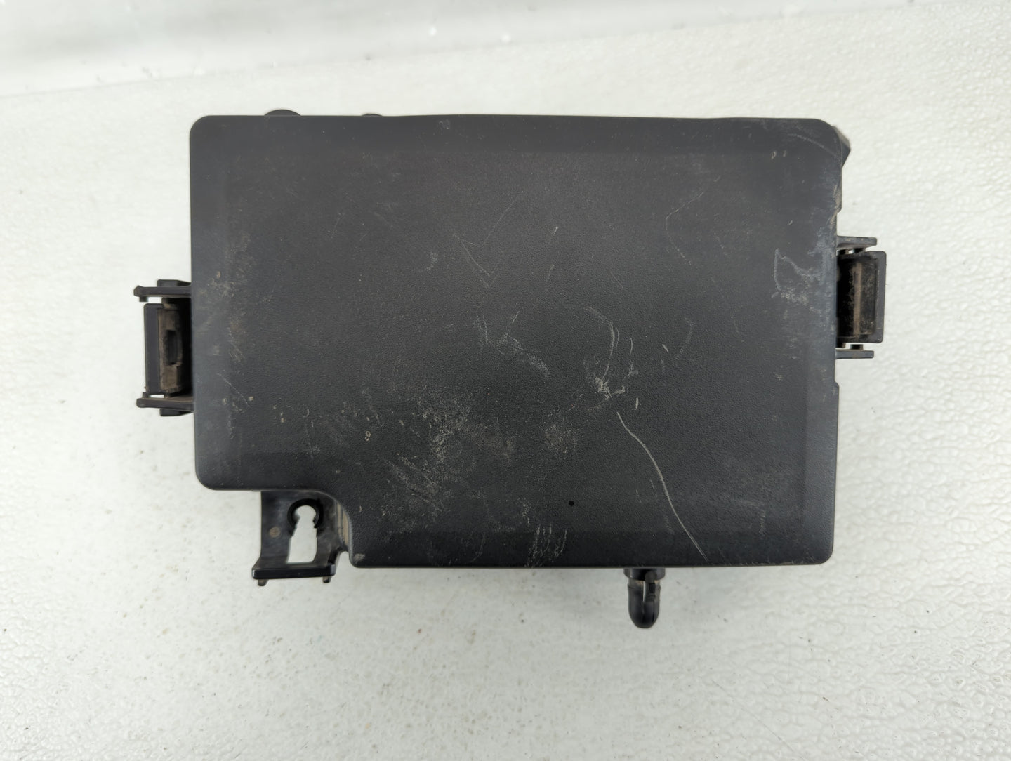 2017 Hyundai Elantra Fusebox Fuse Box Panel Relay Module P/N:91956-F2020 Fits OEM Used Auto Parts - Oemusedautoparts1.com