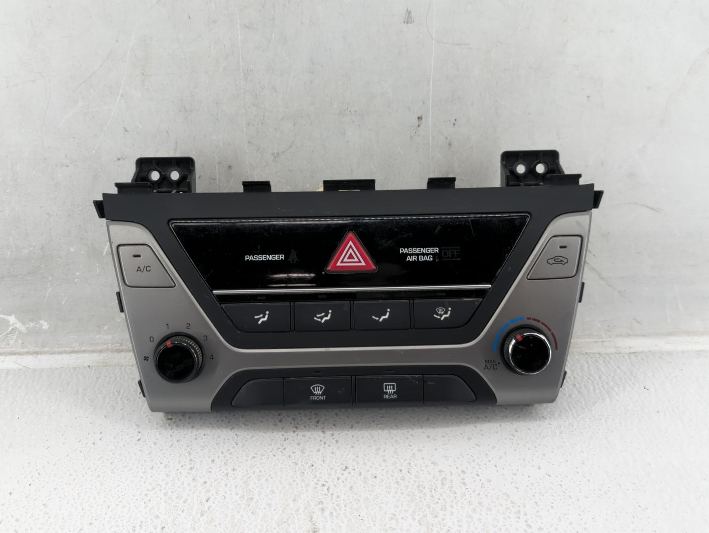 2017-2018 Hyundai Elantra Climate Control Module Temperature AC/Heater Replacement P/N:97250-F20614X Fits Fits 2017 2018 OEM