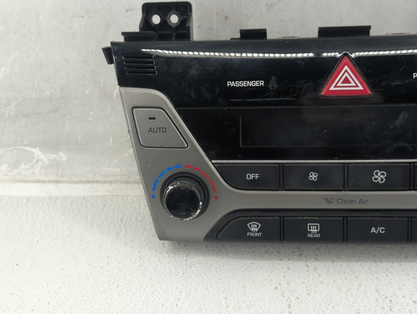 2017-2018 Hyundai Elantra Climate Control Module Temperature AC/Heater Replacement P/N:97250-F2230RET Fits Fits 2017 2018 OE