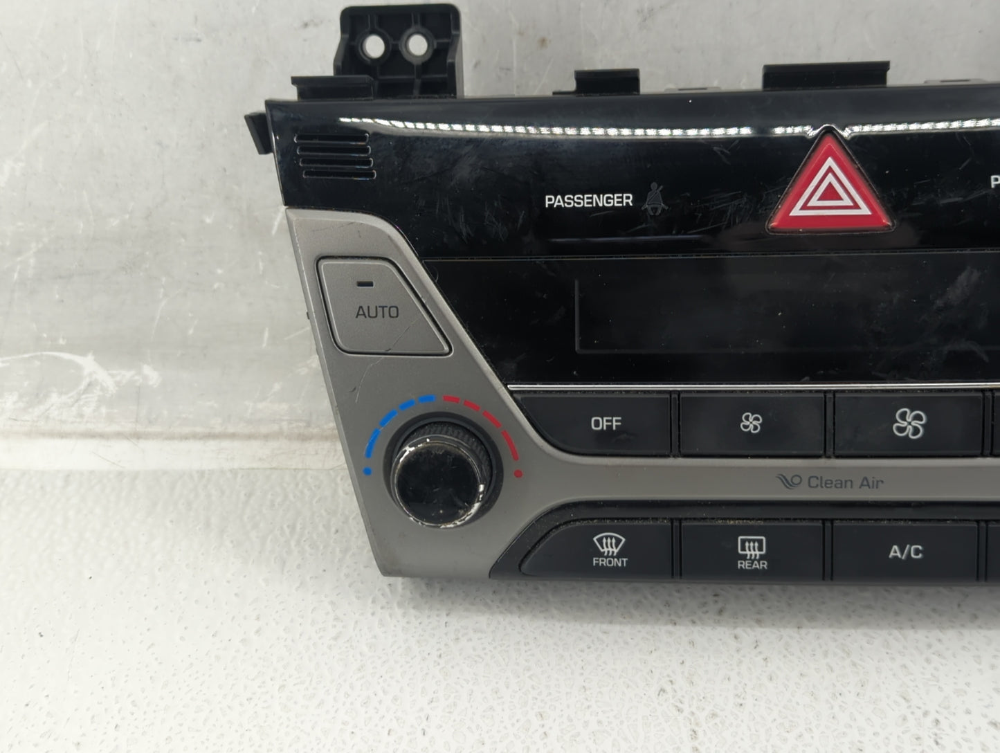 2017-2018 Hyundai Elantra Climate Control Module Temperature AC/Heater Replacement P/N:97250-F2230RET Fits Fits 2017 2018 OE