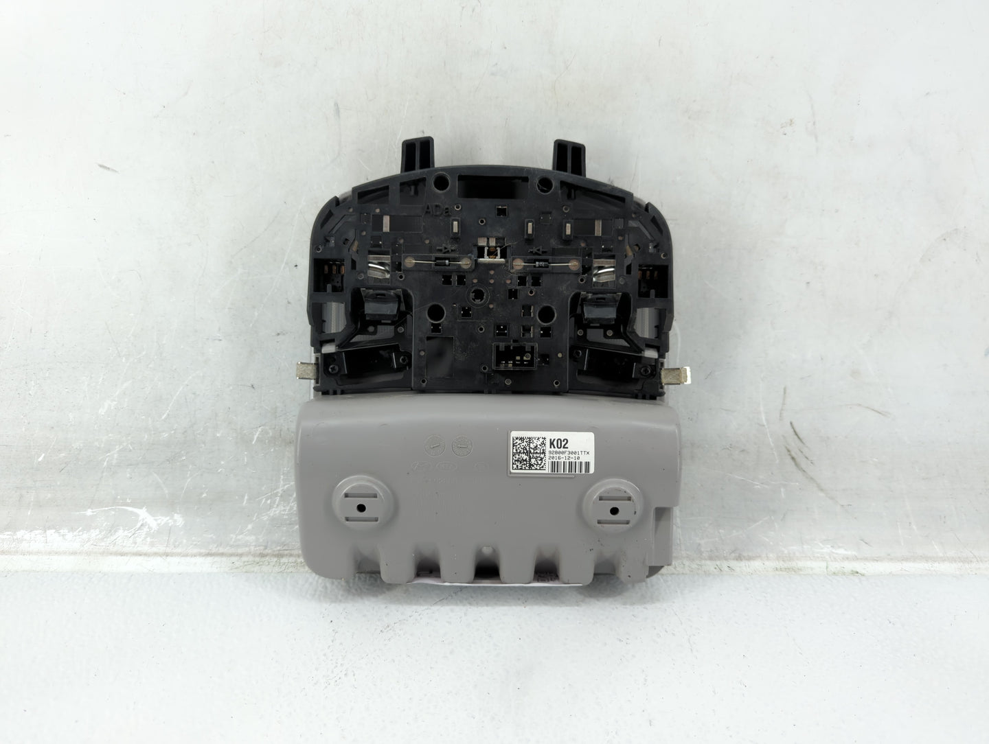 2017 Hyundai Elantra Overhead Roof Console - Oemusedautoparts1.com