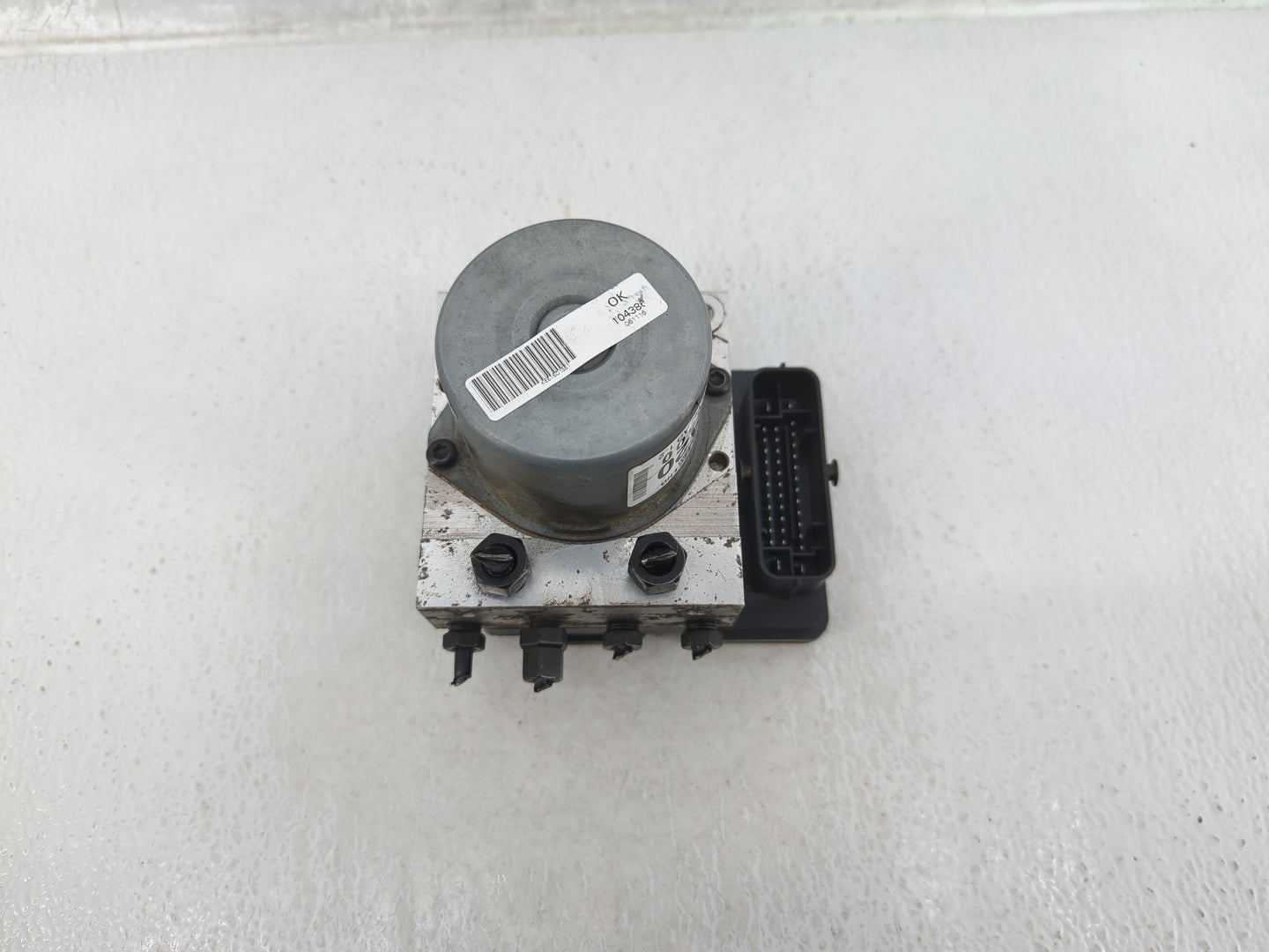 2017-2019 Hyundai Elantra ABS Pump Control Module Replacement P/N:58900-F2500 Fits Fits 2017 2018 2019 OEM Used Auto Parts -