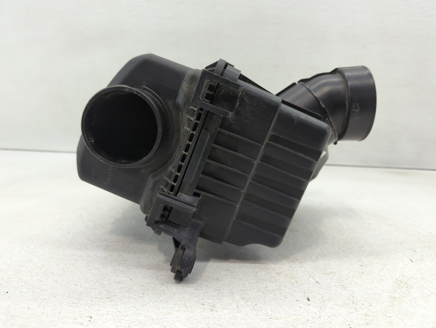 2017-2020 Hyundai Elantra Air Cleaner Intake-duct Hose Tube - Oemusedautoparts1.com