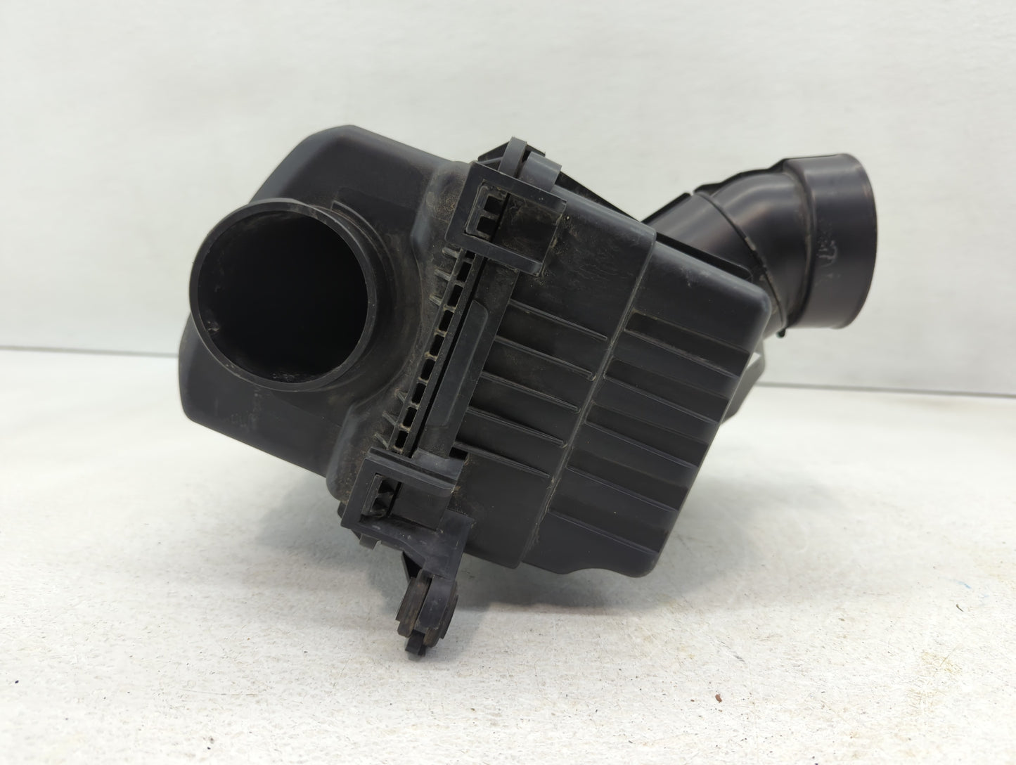 2017-2020 Hyundai Elantra Air Cleaner Intake-duct Hose Tube - Oemusedautoparts1.com