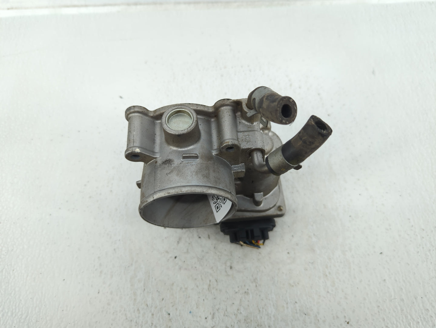 2011-2020 Hyundai Elantra Throttle Body P/N:35100-2E000 Fits Fits 2011 2012 2013 2014 2015 2016 2017 2018 2019 2020 2021 OEM