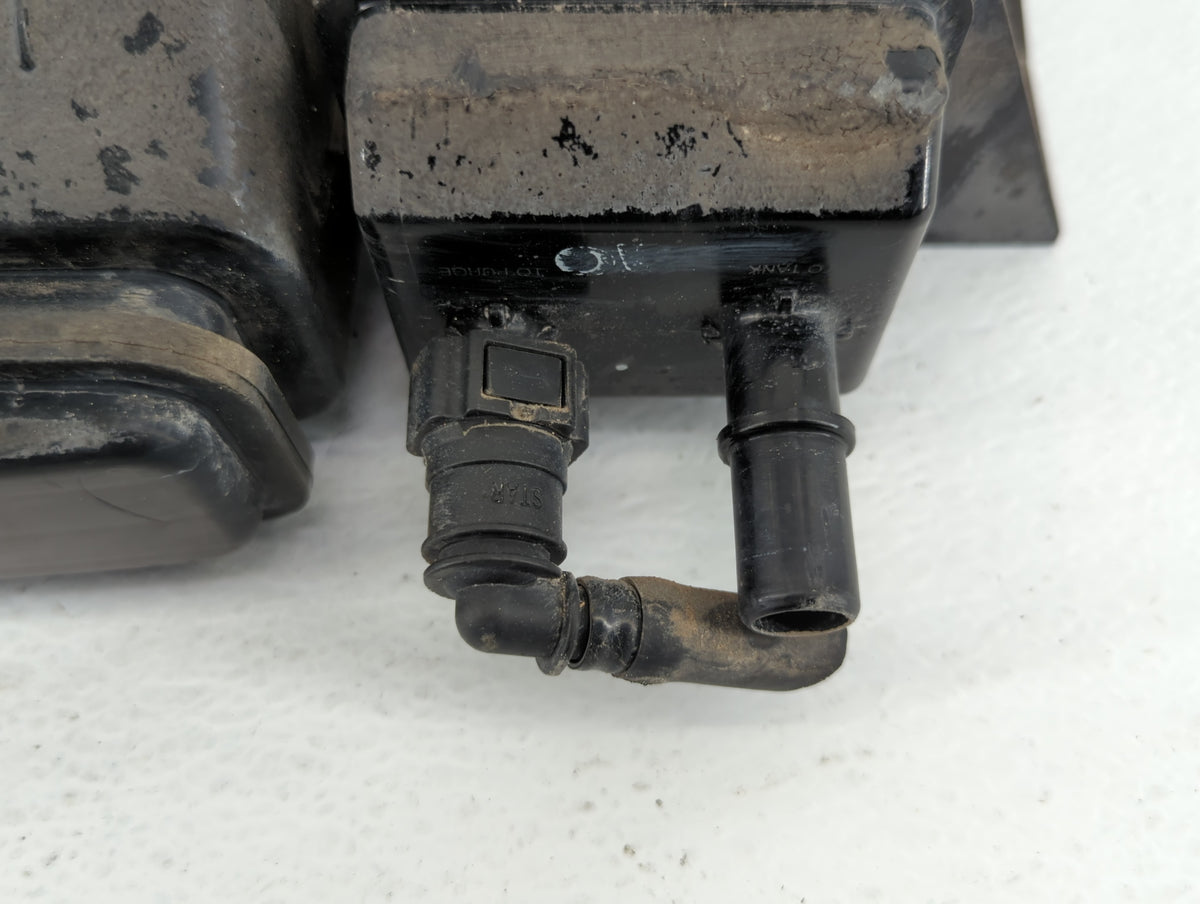 2017 Hyundai Elantra Fuel Vapor Charcoal Canister 590696 - Oemusedautoparts1.com
