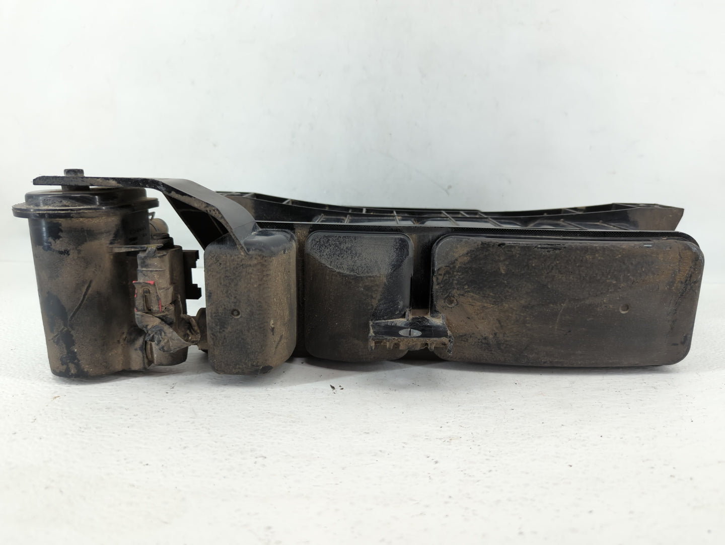 2017 Hyundai Elantra Fuel Vapor Charcoal Canister 590696 - Oemusedautoparts1.com