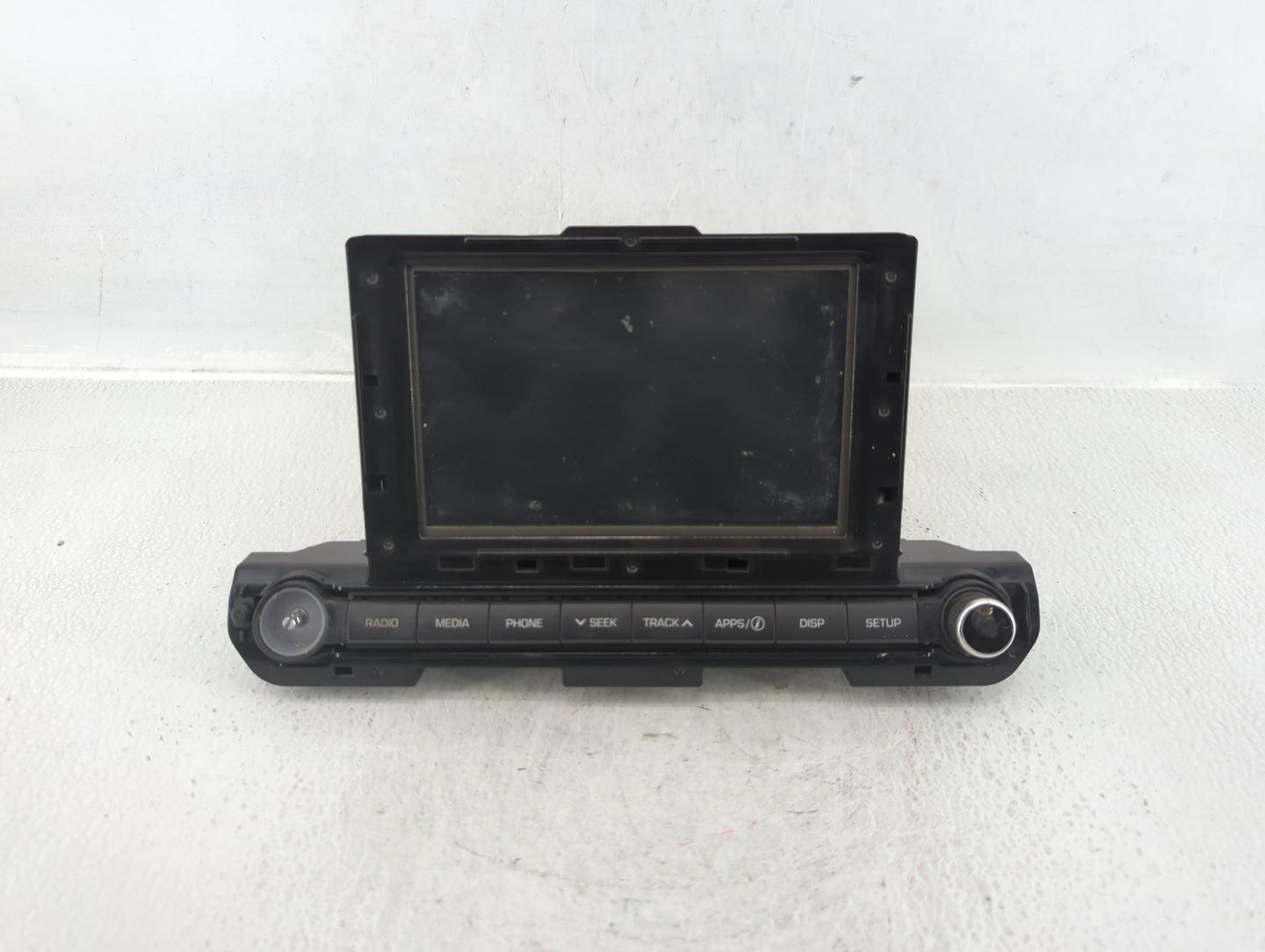 2017-2018 Hyundai Elantra Radio AM FM Cd Player Receiver Replacement P/N:96160-F2100UAT Fits Fits 2017 2018 OEM Used Auto Pa