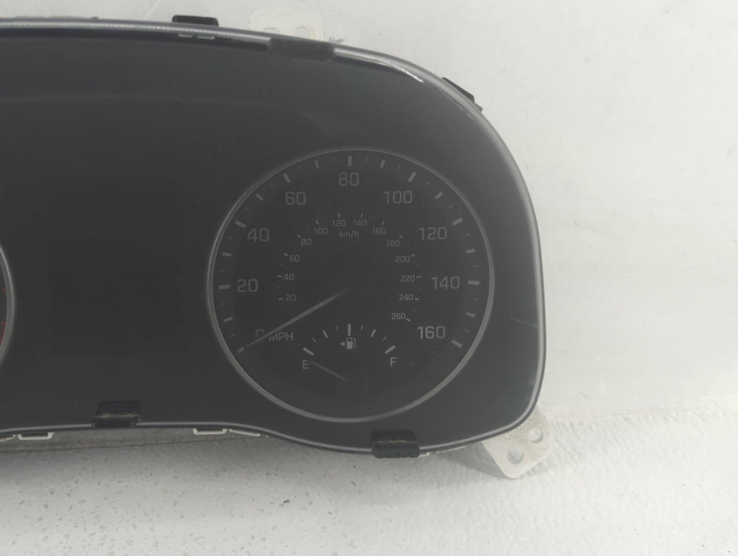 2017-2018 Hyundai Elantra Instrument Cluster Speedometer Gauges P/N:94001-F3010 TN157580-0101H Fits Fits 2017 2018 OEM Used 