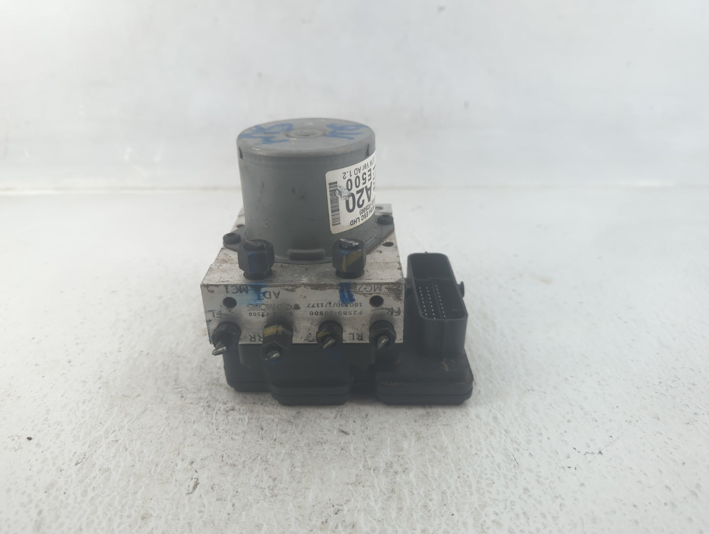 2017-2019 Hyundai Elantra ABS Pump Control Module Replacement P/N:61589-45200 Fits Fits 2017 2018 2019 OEM Used Auto Parts -