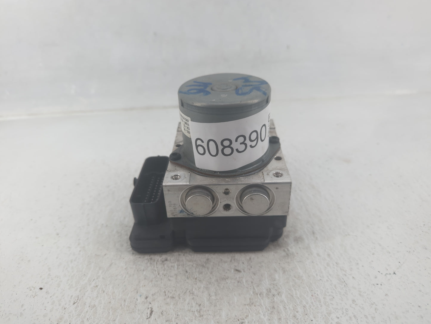 2017-2019 Hyundai Elantra ABS Pump Control Module Replacement P/N:61589-45200 Fits Fits 2017 2018 2019 OEM Used Auto Parts -