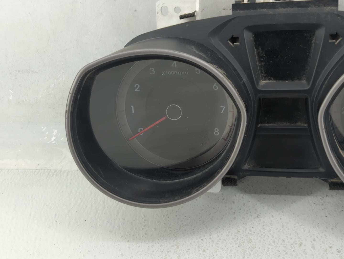 2016-2017 Hyundai Elantra Instrument Cluster Speedometer Gauges P/N:94004-A5610 Fits Fits 2016 2017 OEM Used Auto Parts - Oe