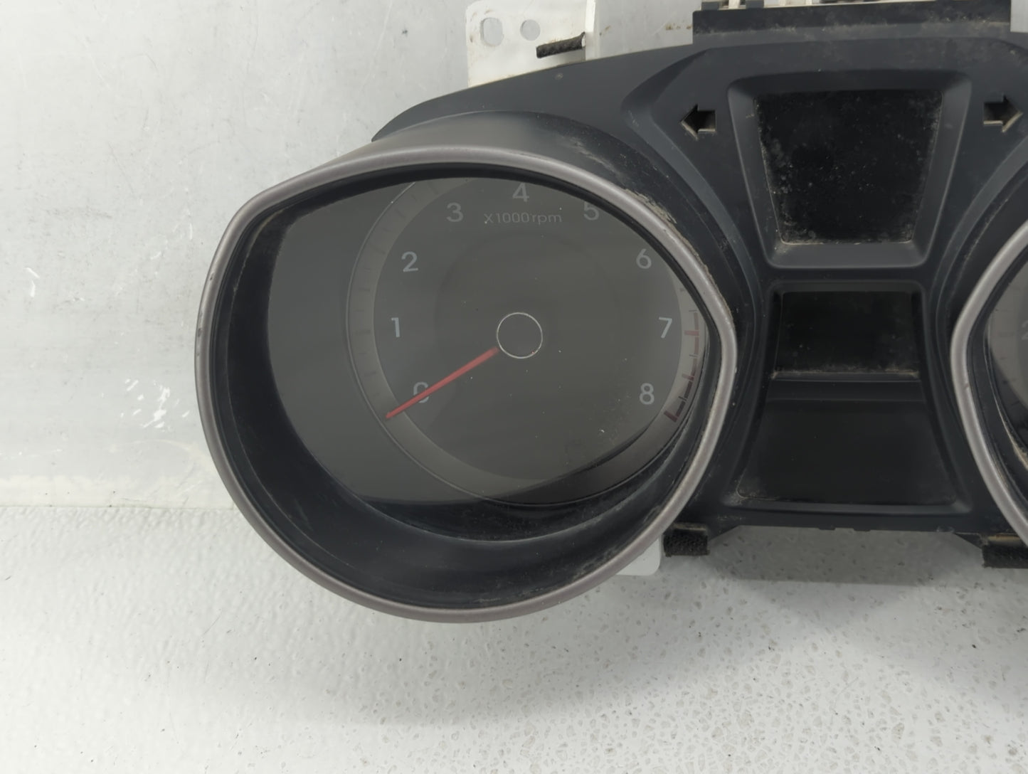 2016-2017 Hyundai Elantra Instrument Cluster Speedometer Gauges P/N:94004-A5610 Fits Fits 2016 2017 OEM Used Auto Parts - Oe