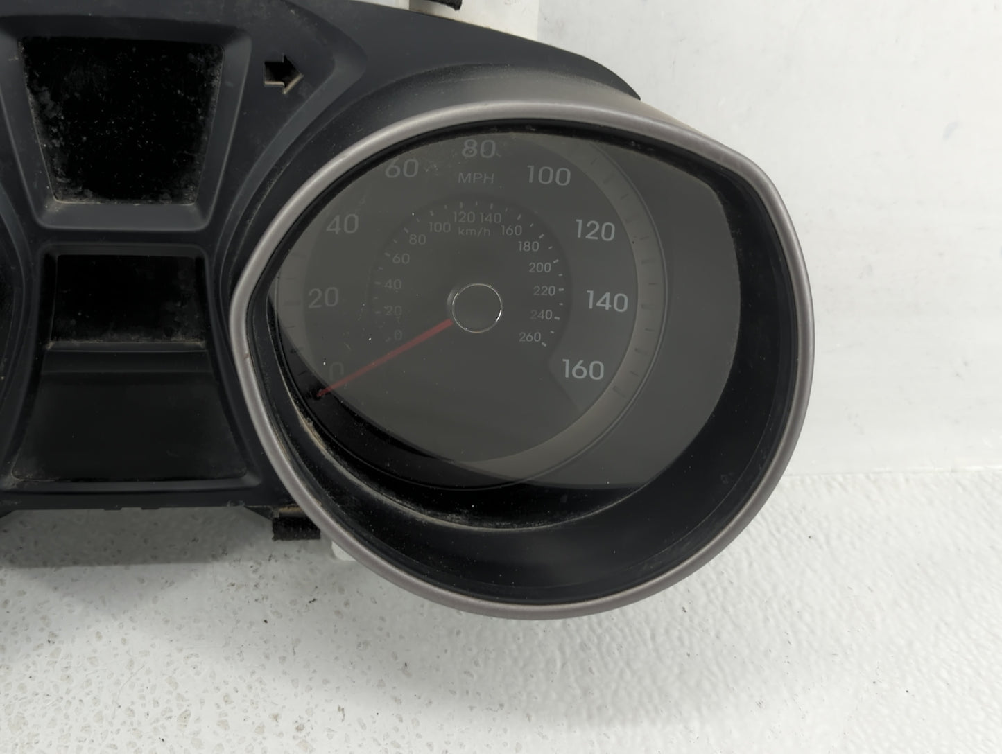 2016-2017 Hyundai Elantra Instrument Cluster Speedometer Gauges P/N:94004-A5610 Fits Fits 2016 2017 OEM Used Auto Parts - Oe