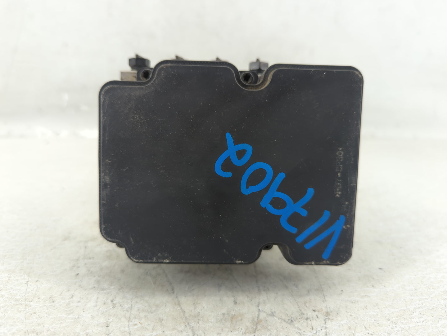 2016-2017 Hyundai Elantra ABS Pump Control Module Replacement P/N:58920-A5230 Fits Fits 2016 2017 OEM Used Auto Parts - Oemu