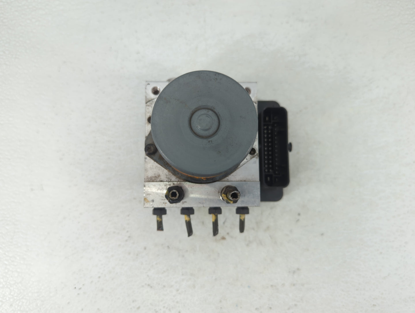 2016-2017 Hyundai Elantra ABS Pump Control Module Replacement P/N:58920-A5230 Fits Fits 2016 2017 OEM Used Auto Parts - Oemu