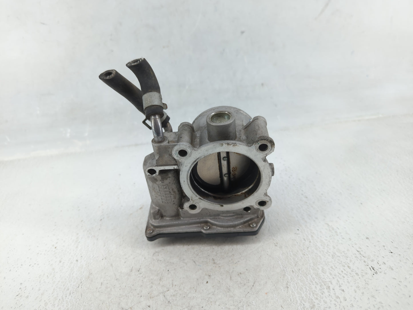 2011-2020 Hyundai Elantra Throttle Body P/N:35100-2E000 Fits Fits 2011 2012 2013 2014 2015 2016 2017 2018 2019 2020 2021 OEM