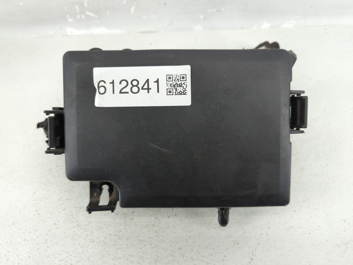 2017 Hyundai Elantra Fusebox Fuse Box Panel Relay Module P/N:91956-F2020 Fits OEM Used Auto Parts - Oemusedautoparts1.com
