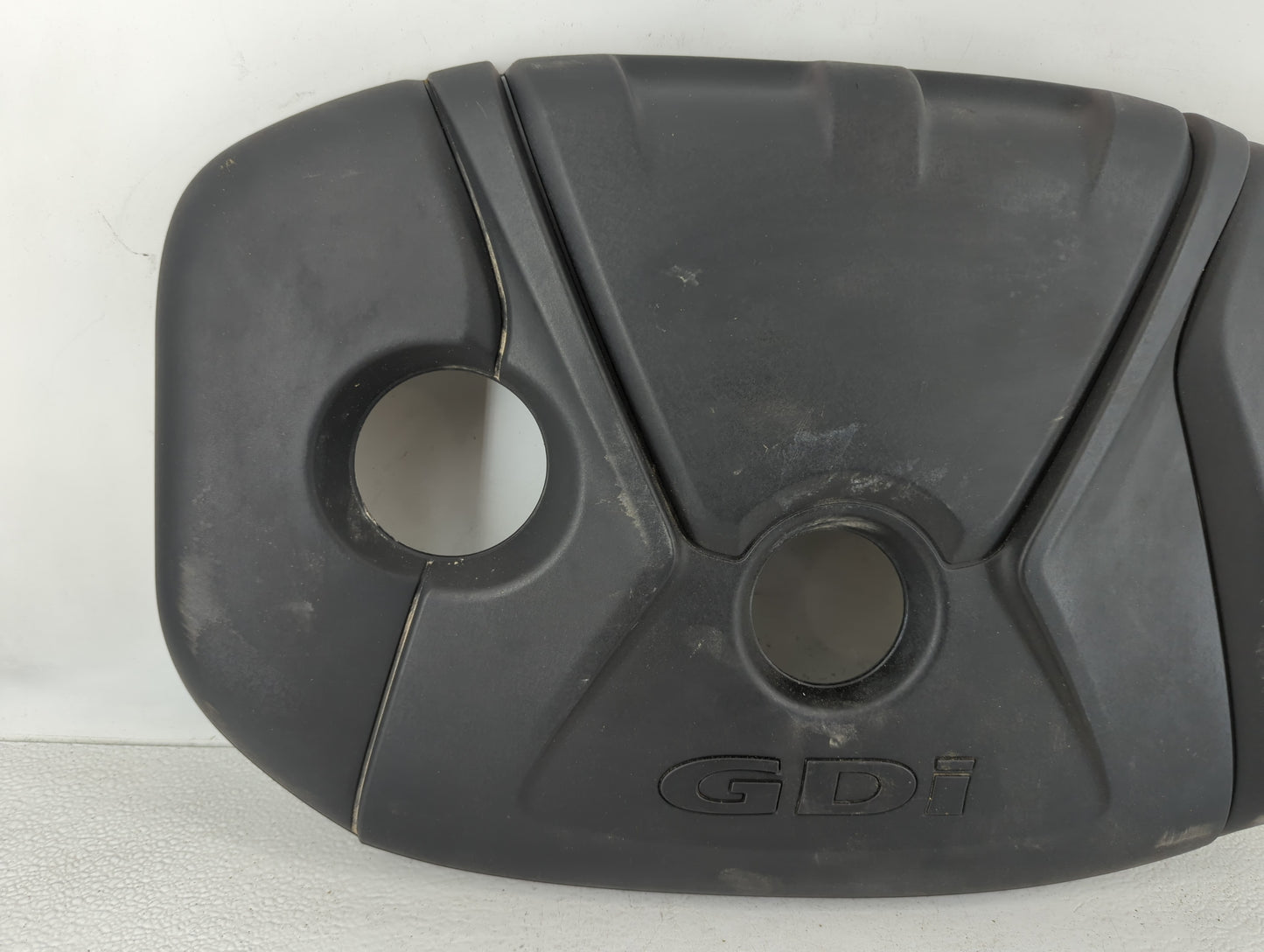 2017 Hyundai Elantra Engine Cover - Oemusedautoparts1.com