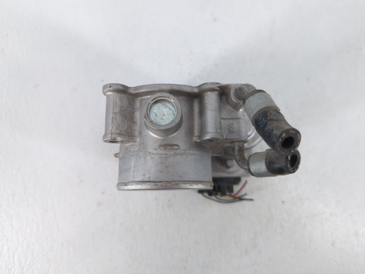 2011-2020 Hyundai Elantra Throttle Body P/N:35100-2E000 Fits Fits 2011 2012 2013 2014 2015 2016 2017 2018 2019 2020 2021 OEM