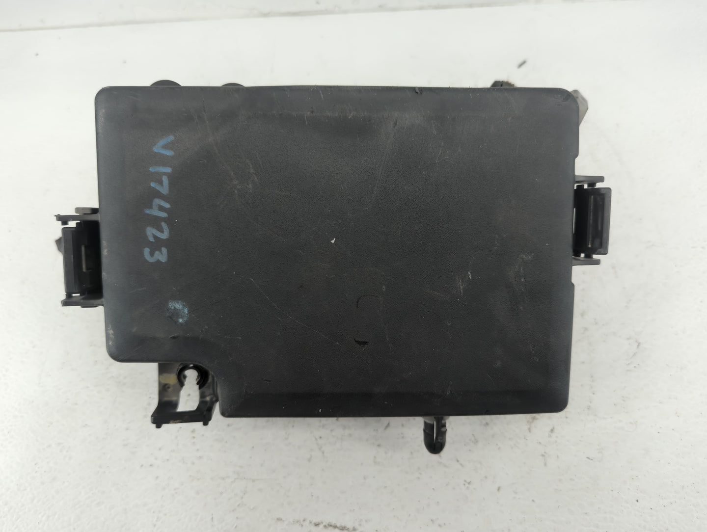 2017 Hyundai Elantra Fusebox Fuse Box Panel Relay Module P/N:91956-F2021 Fits OEM Used Auto Parts - Oemusedautoparts1.com