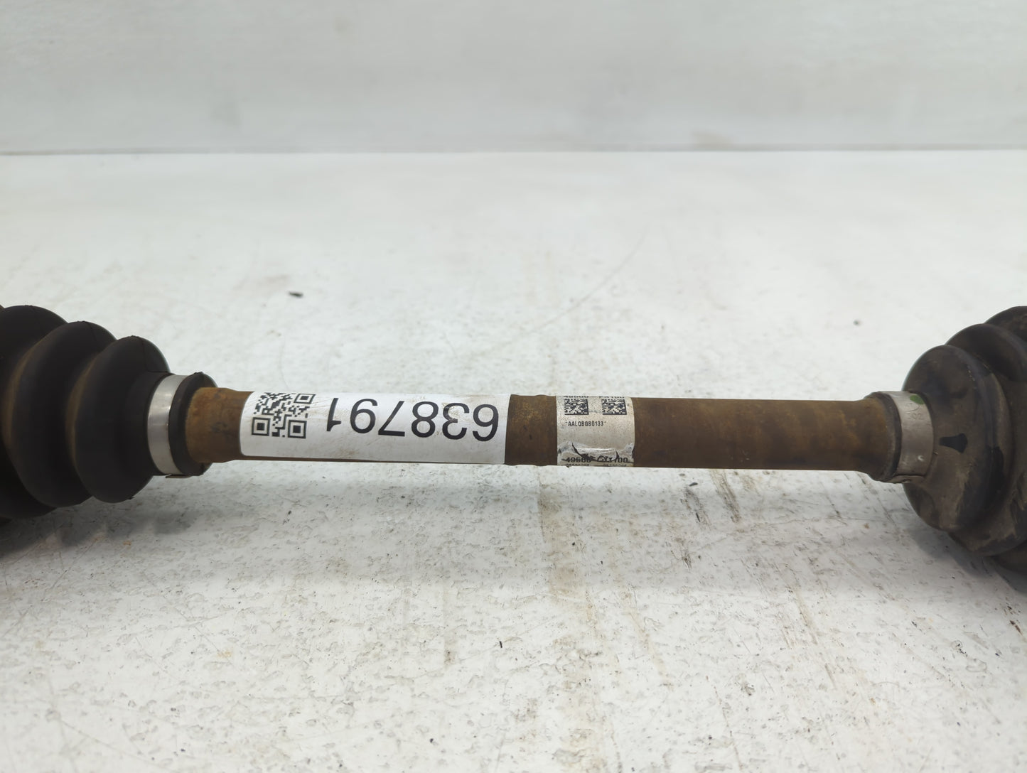2017-2020 Hyundai Elantra Axle Shaft Front Driver Cv C/v - Oemusedautoparts1.com
