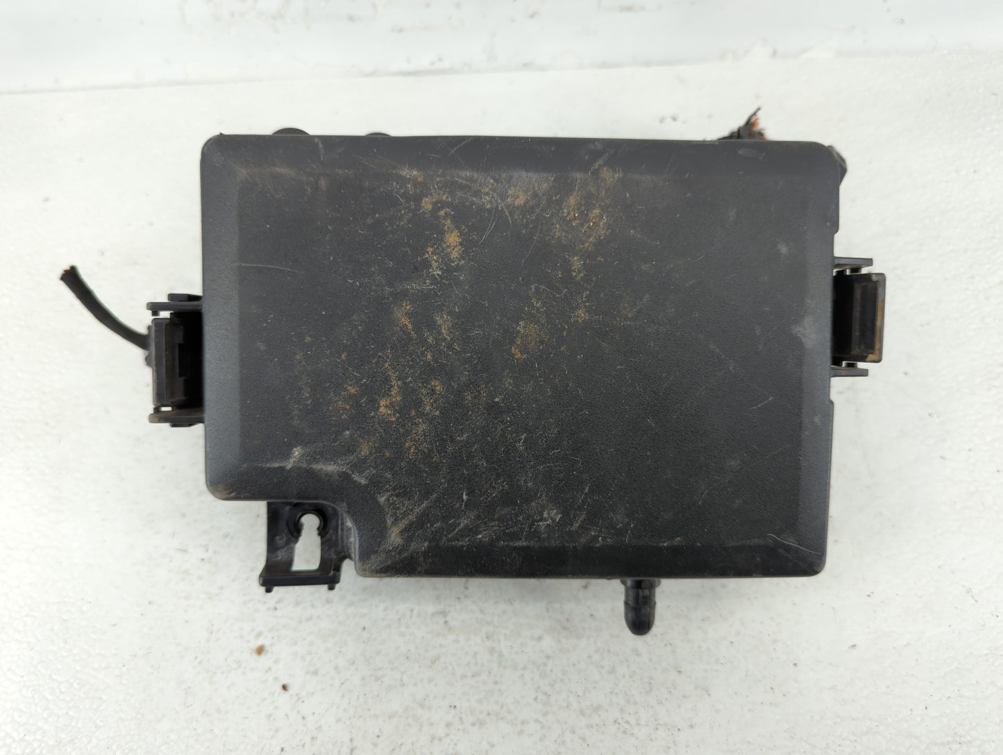 2017 Hyundai Elantra Fusebox Fuse Box Panel Relay Module P/N:91203 F2030B Fits OEM Used Auto Parts - Oemusedautoparts1.com