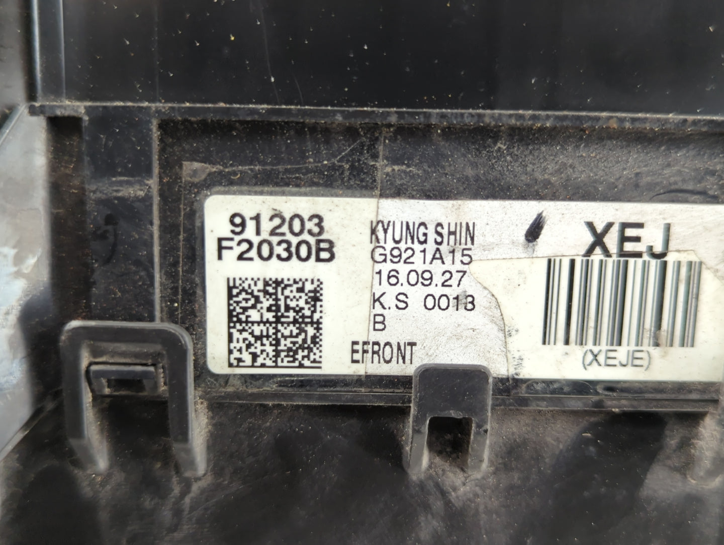 2017 Hyundai Elantra Fusebox Fuse Box Panel Relay Module P/N:91203 F2030B Fits OEM Used Auto Parts - Oemusedautoparts1.com