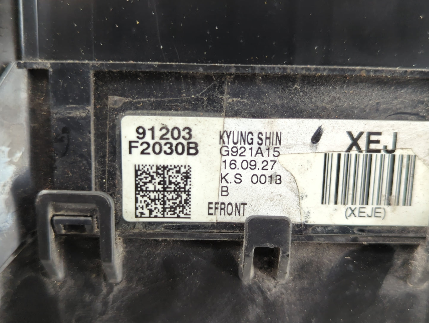 2017 Hyundai Elantra Fusebox Fuse Box Panel Relay Module P/N:91203 F2030B Fits OEM Used Auto Parts - Oemusedautoparts1.com