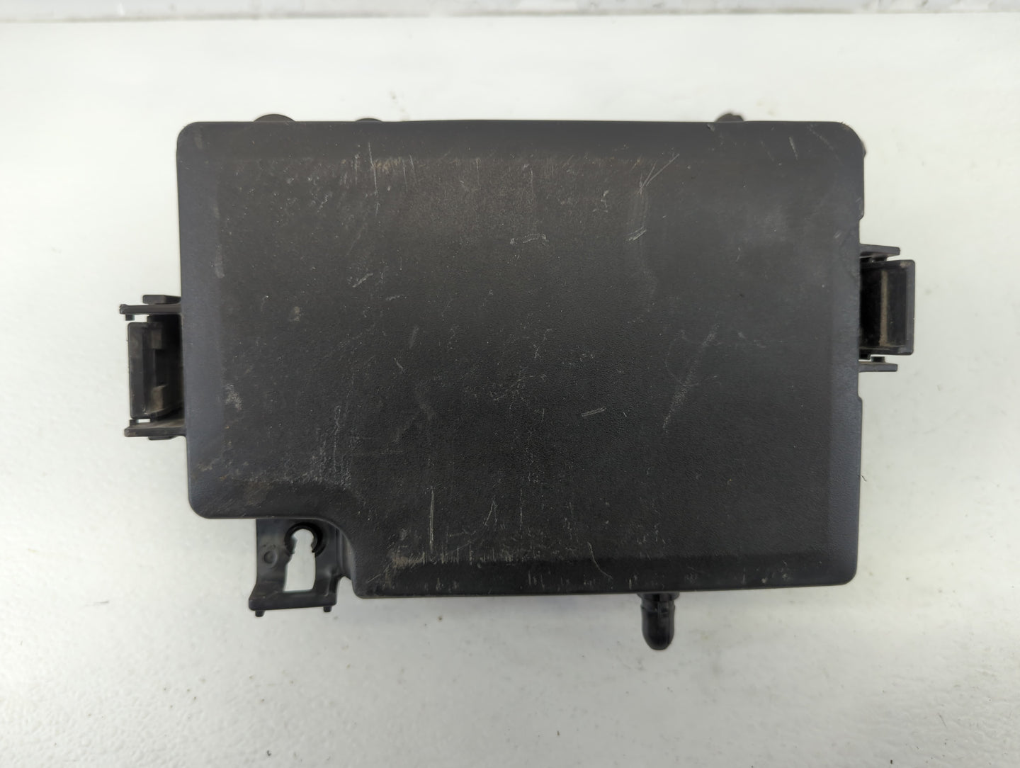 2017 Hyundai Elantra Fusebox Fuse Box Panel Relay Module P/N:91956-F2020 Fits OEM Used Auto Parts - Oemusedautoparts1.com