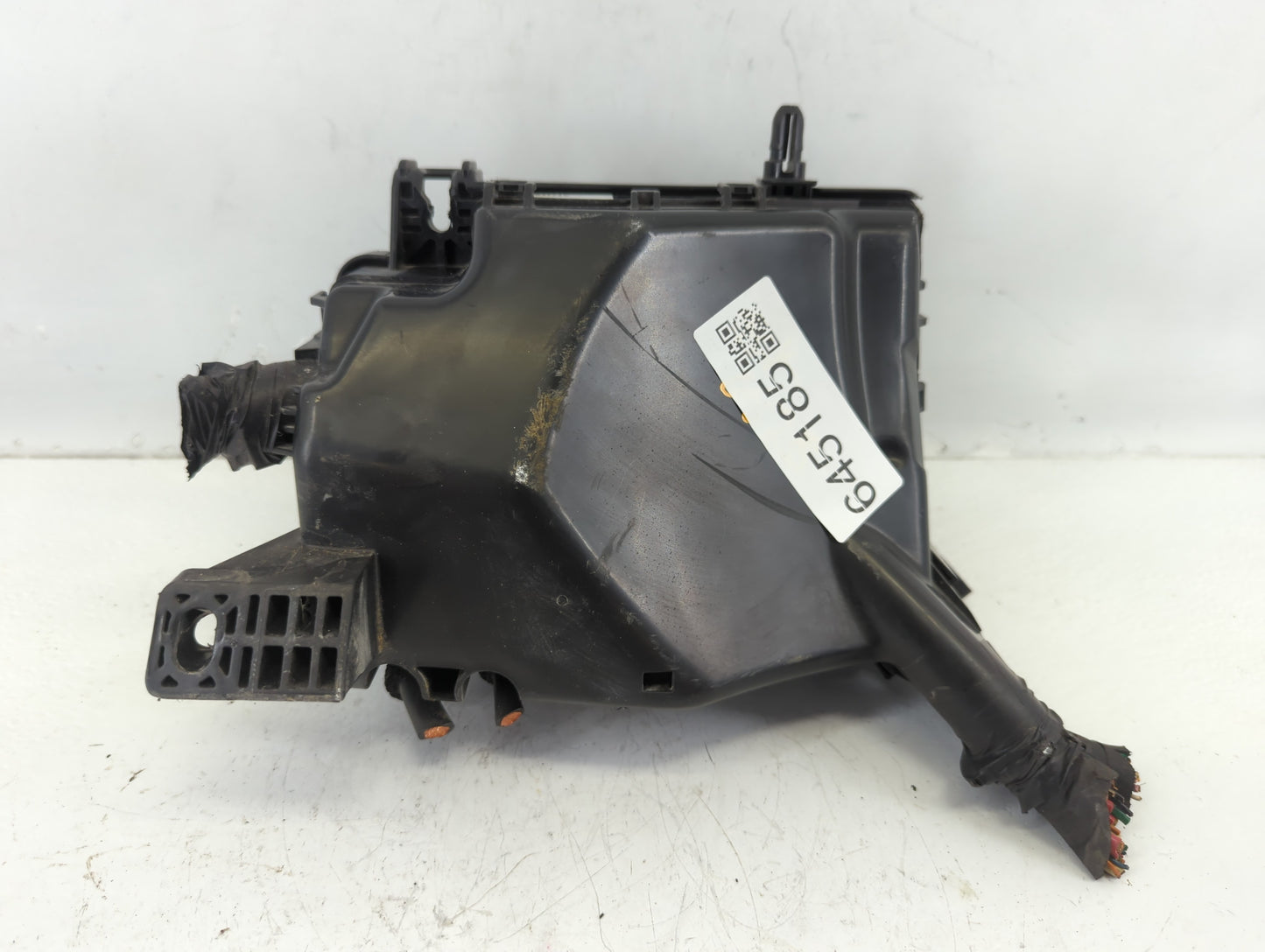 2017 Hyundai Elantra Fusebox Fuse Box Panel Relay Module P/N:91956-F2020 Fits OEM Used Auto Parts - Oemusedautoparts1.com