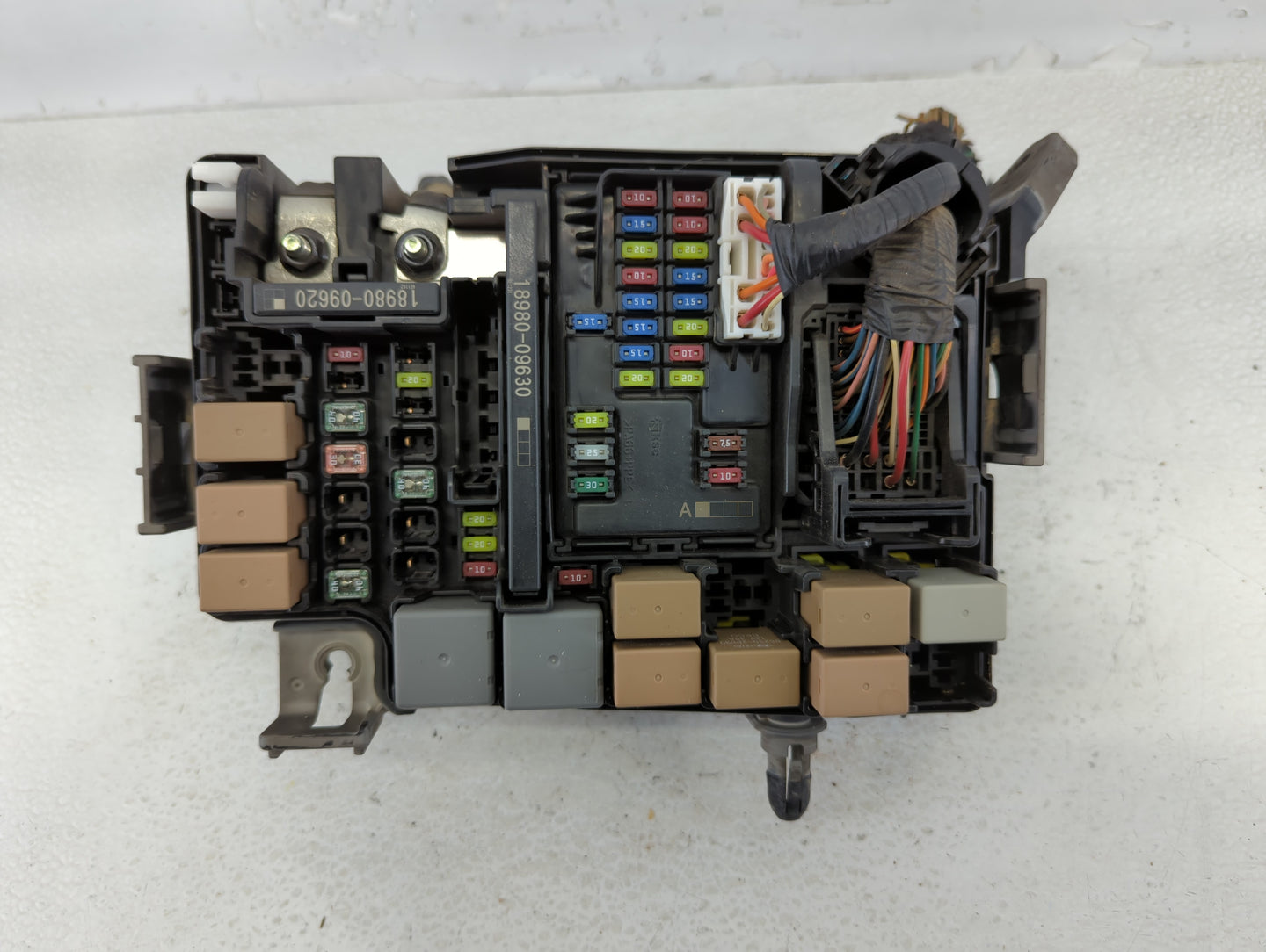 2017 Hyundai Elantra Fusebox Fuse Box Panel Relay Module P/N:91956-F2020 Fits OEM Used Auto Parts - Oemusedautoparts1.com
