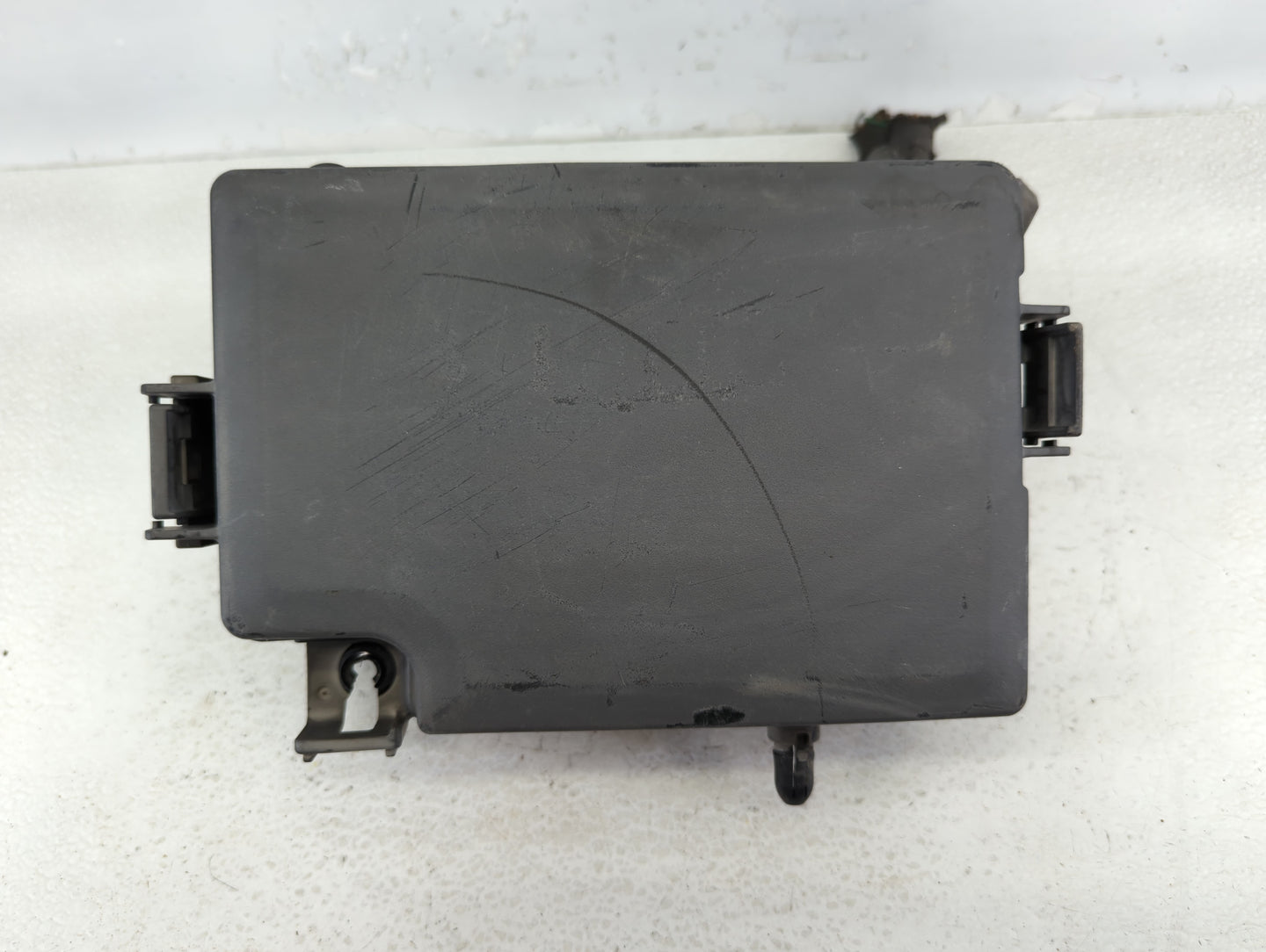 2017 Hyundai Elantra Fusebox Fuse Box Panel Relay Module P/N:91203 F2260 Fits OEM Used Auto Parts - Oemusedautoparts1.com