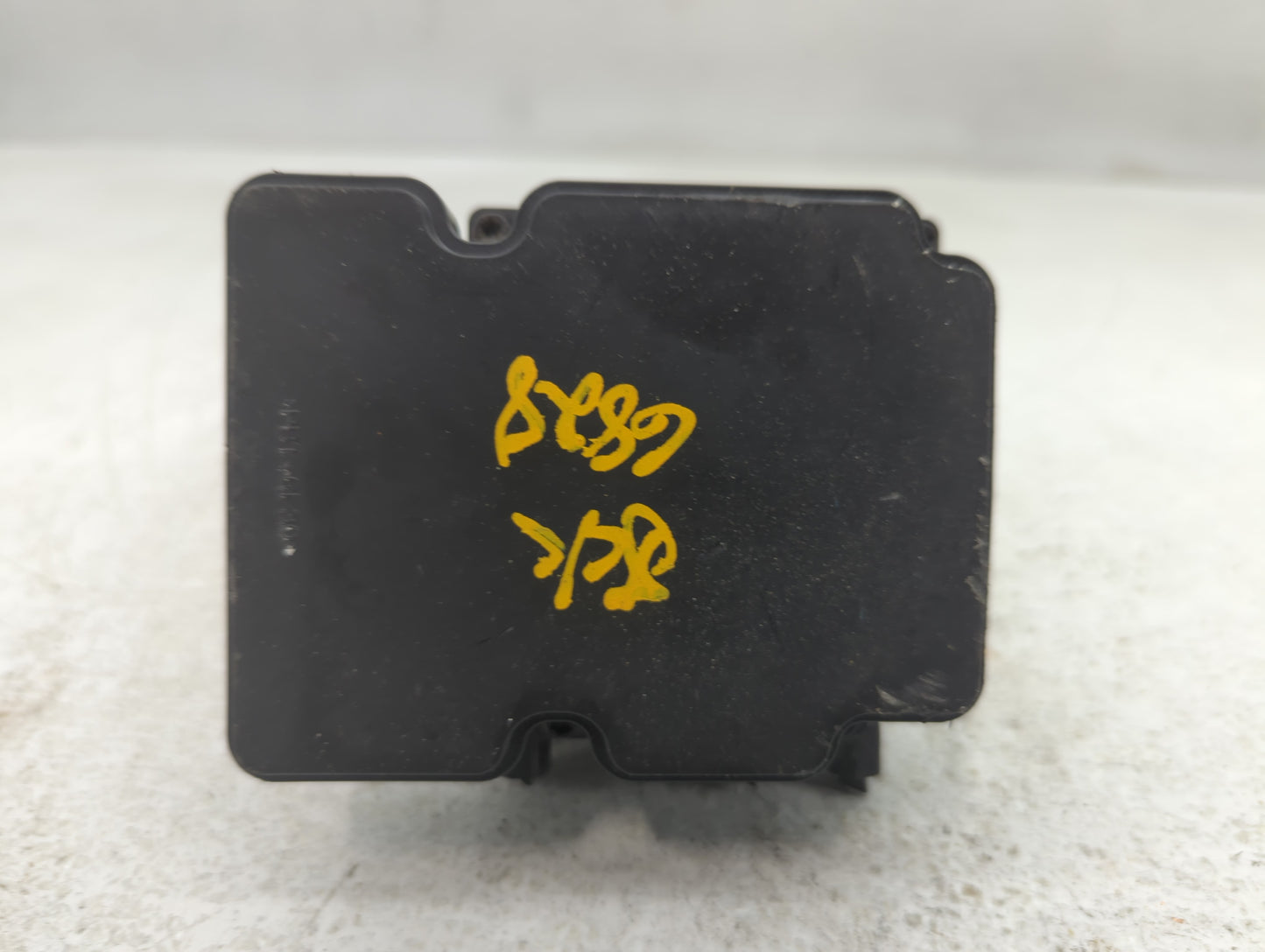 2017-2019 Hyundai Elantra ABS Pump Control Module Replacement P/N:58920-F2500 F2589-20500 Fits Fits 2017 2018 2019 OEM Used 