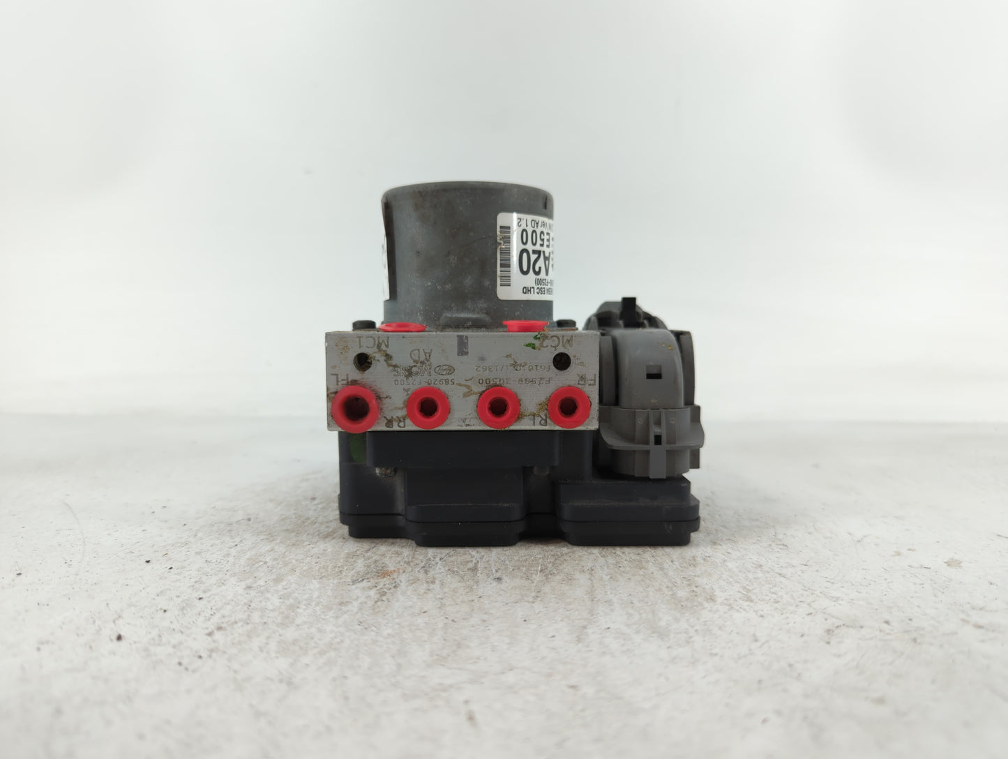 2017-2018 Hyundai Elantra ABS Pump Control Module Replacement P/N:58920-F2500 F2589-20500 Fits Fits 2017 2018 OEM Used Auto 