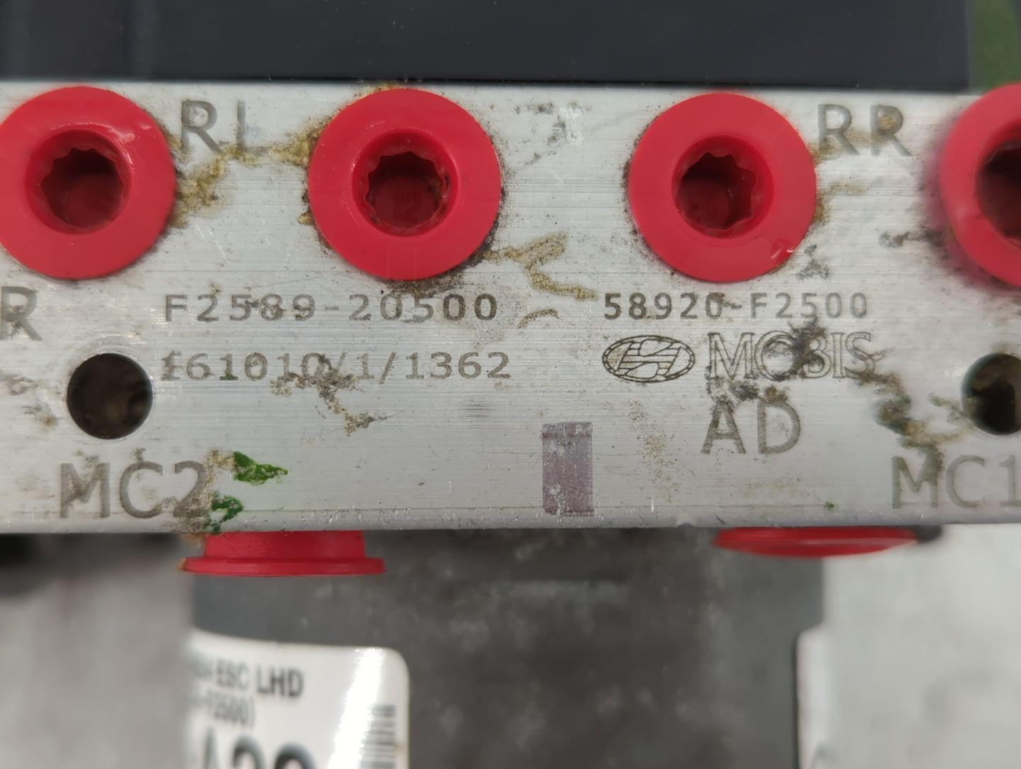2017-2018 Hyundai Elantra ABS Pump Control Module Replacement P/N:58920-F2500 F2589-20500 Fits Fits 2017 2018 OEM Used Auto 