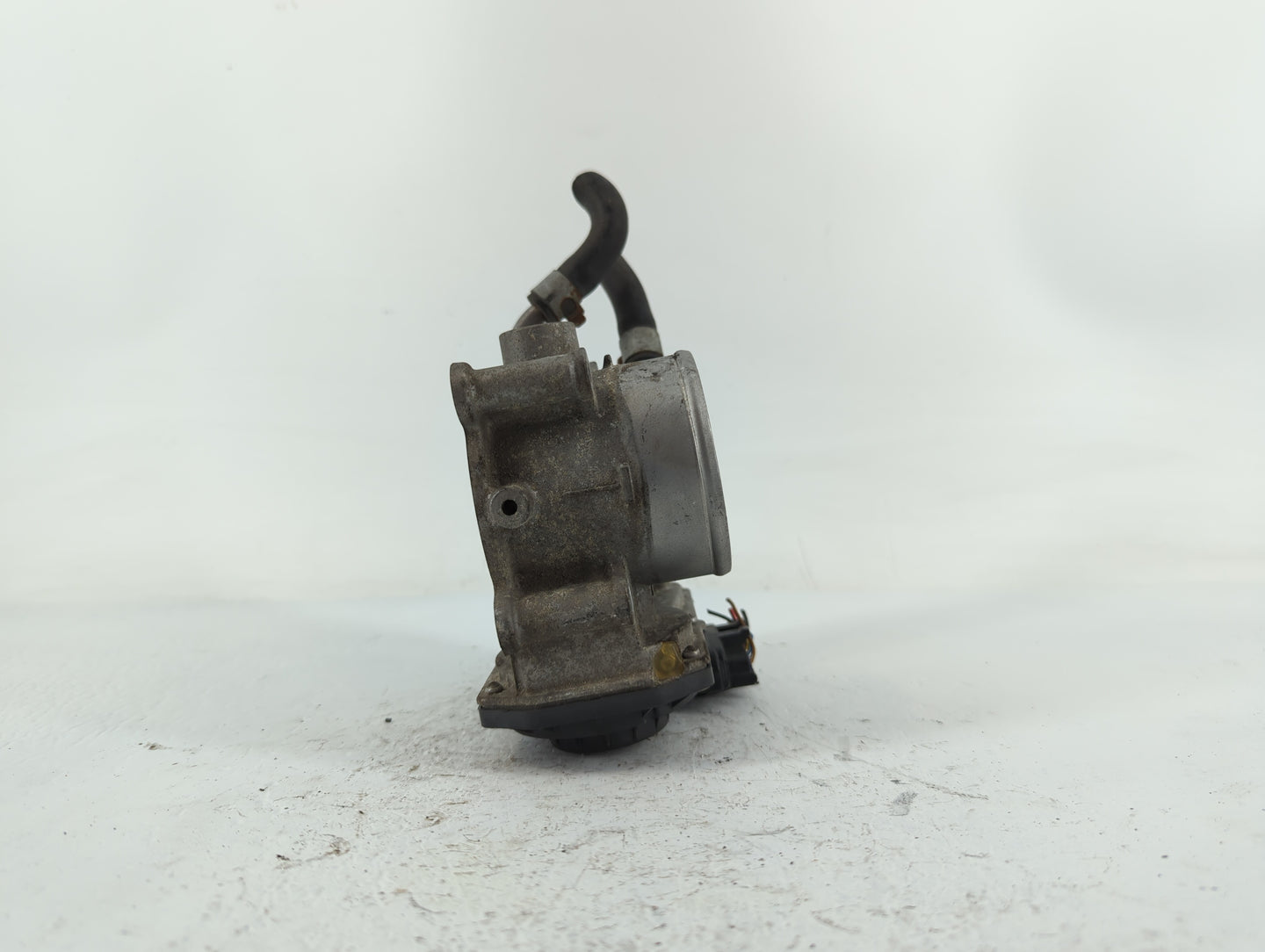 2011-2020 Hyundai Elantra Throttle Body P/N:35100-2E000 Fits Fits 2011 2012 2013 2014 2015 2016 2017 2018 2019 2020 2021 OEM