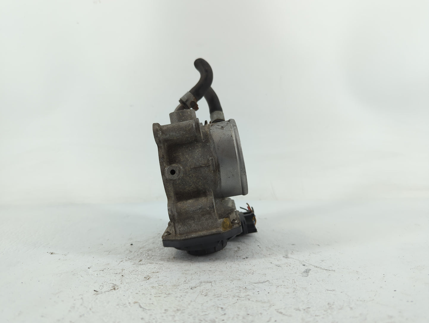 2011-2020 Hyundai Elantra Throttle Body P/N:35100-2E000 Fits Fits 2011 2012 2013 2014 2015 2016 2017 2018 2019 2020 2021 OEM