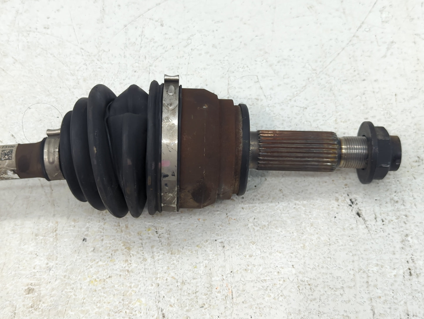 2017-2020 Hyundai Elantra Axle Shaft Front Driver Cv C/v - Oemusedautoparts1.com